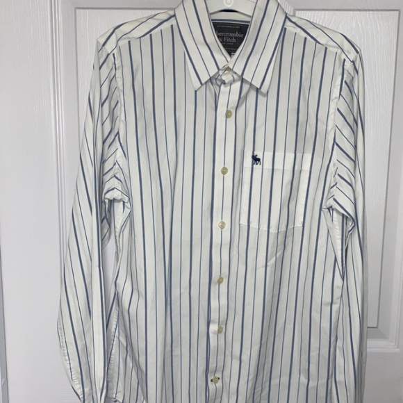 Super Nice Abercrombie Button Up - Picture 3 of 6